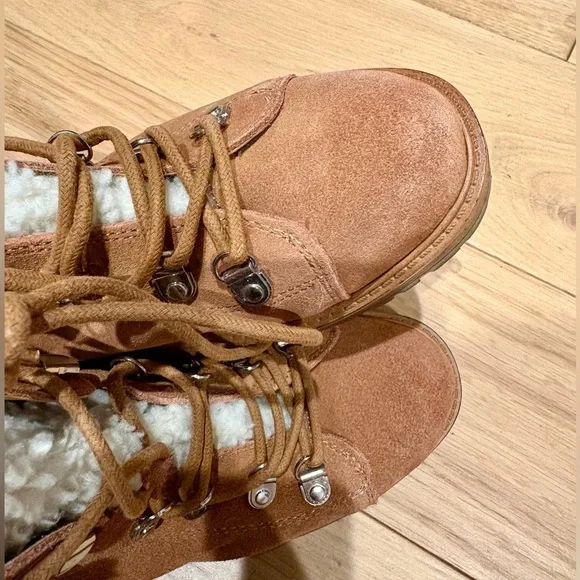 Marc Fisher Isalia Shearling Hiker Boots | Size 7 - Picture 5 of 7